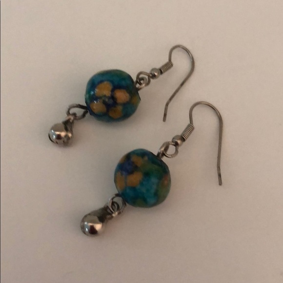 VINTAGE HAND PAINTED FLOWERS ON BALLS W/SILVER - Picture 4 of 8